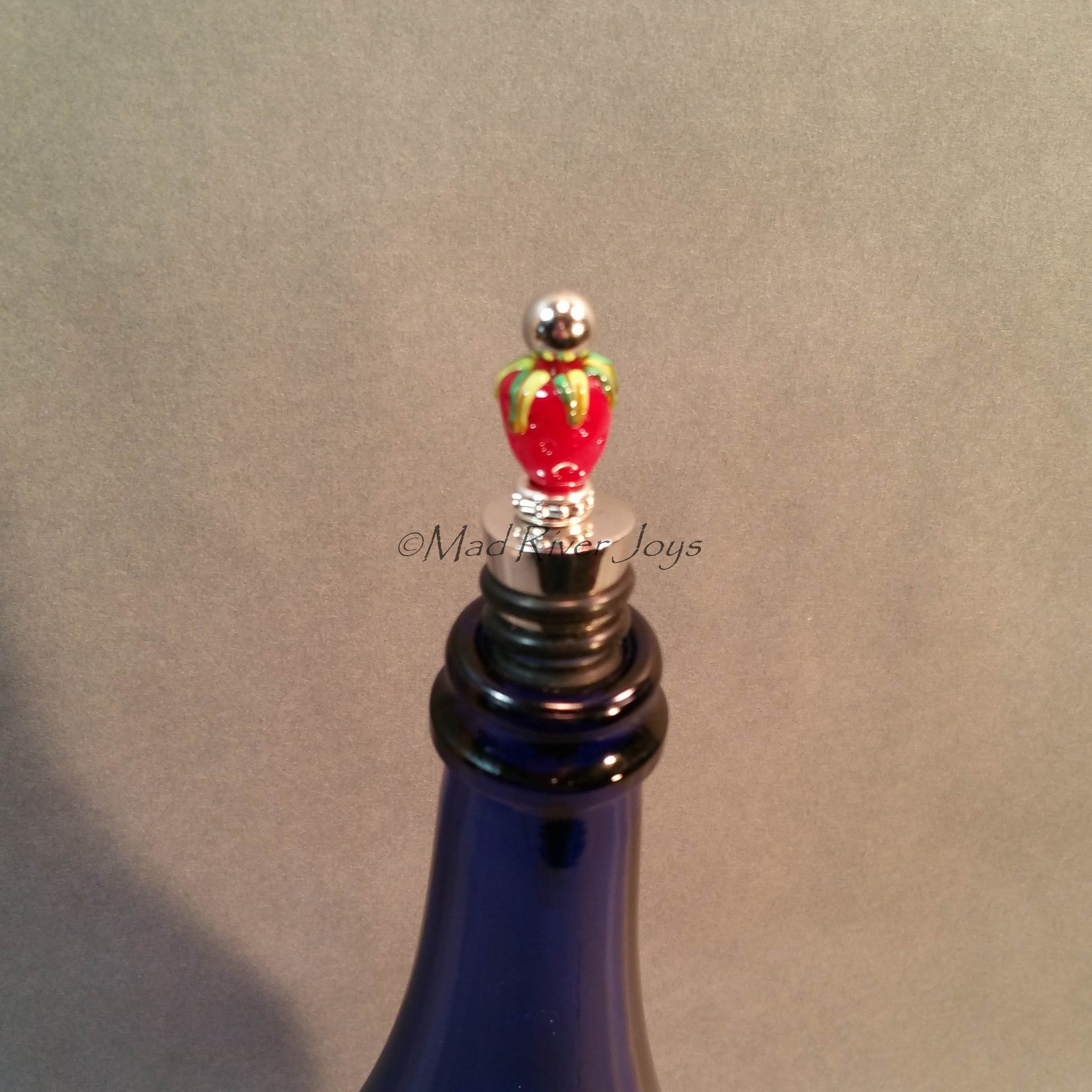 Bottle Stopper--Lampwork Glass Strawberry