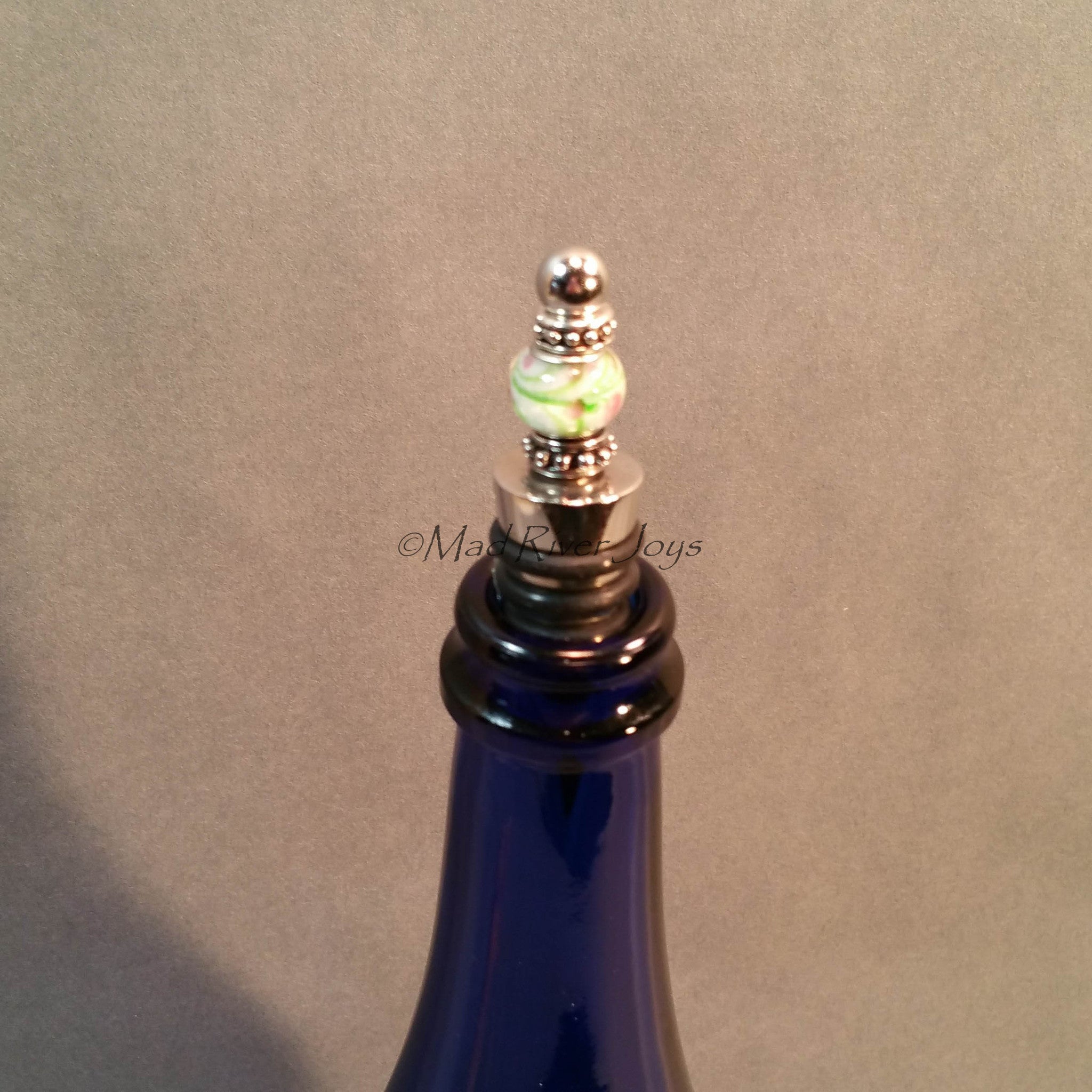 Bottle Stopper--Pink Flowers Glass Bead