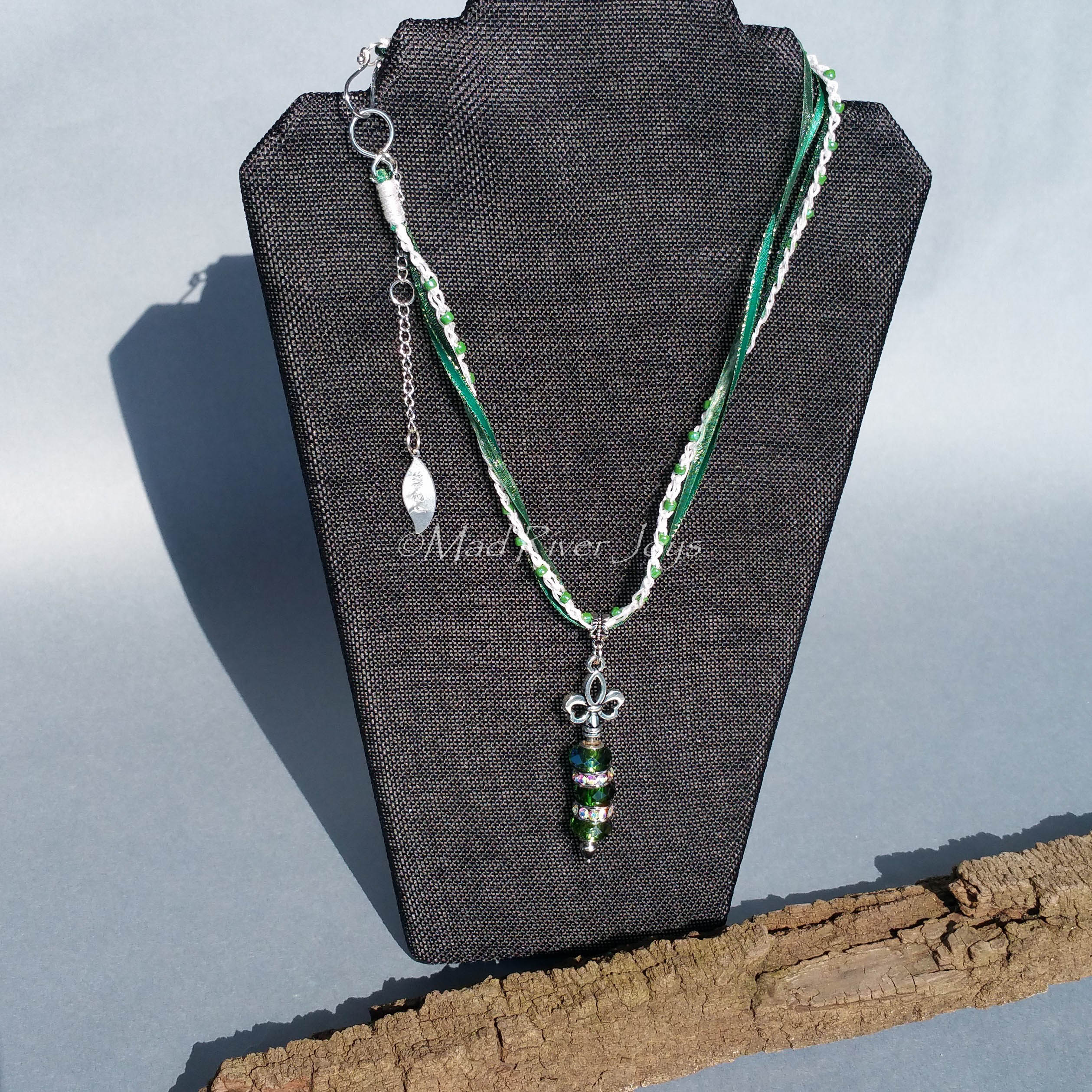 Necklace--Royal Collection--Emerald
