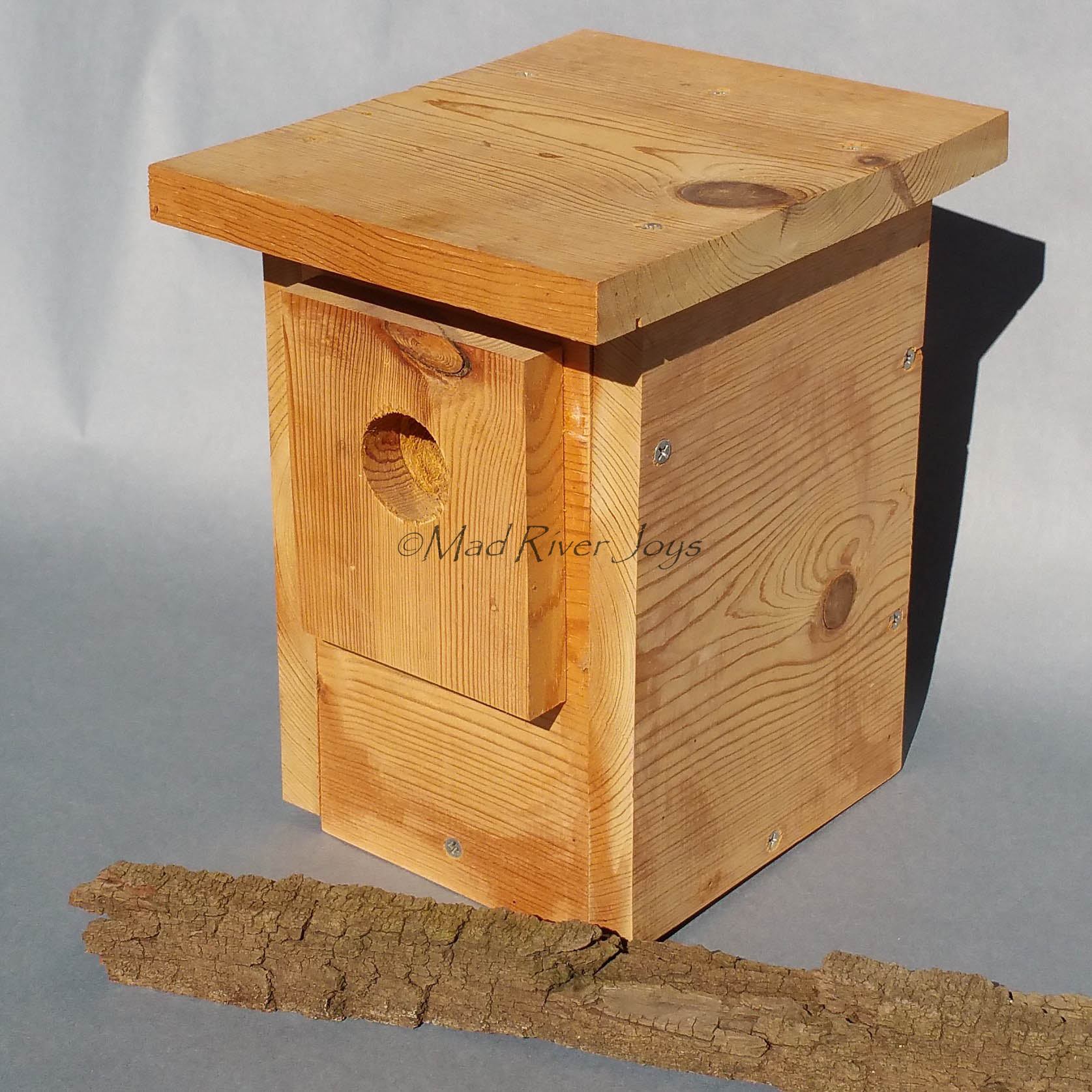 Garden--Bluebird House--Pine