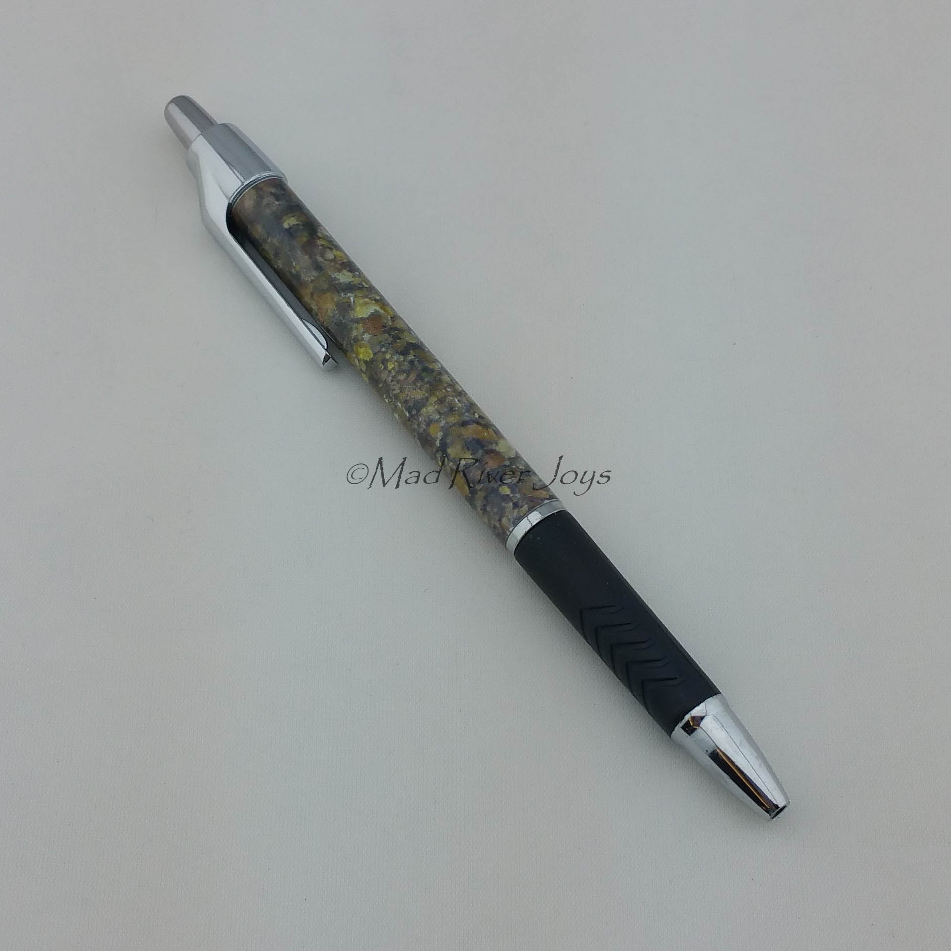 Pen--Photo Print--B'ar Tolley