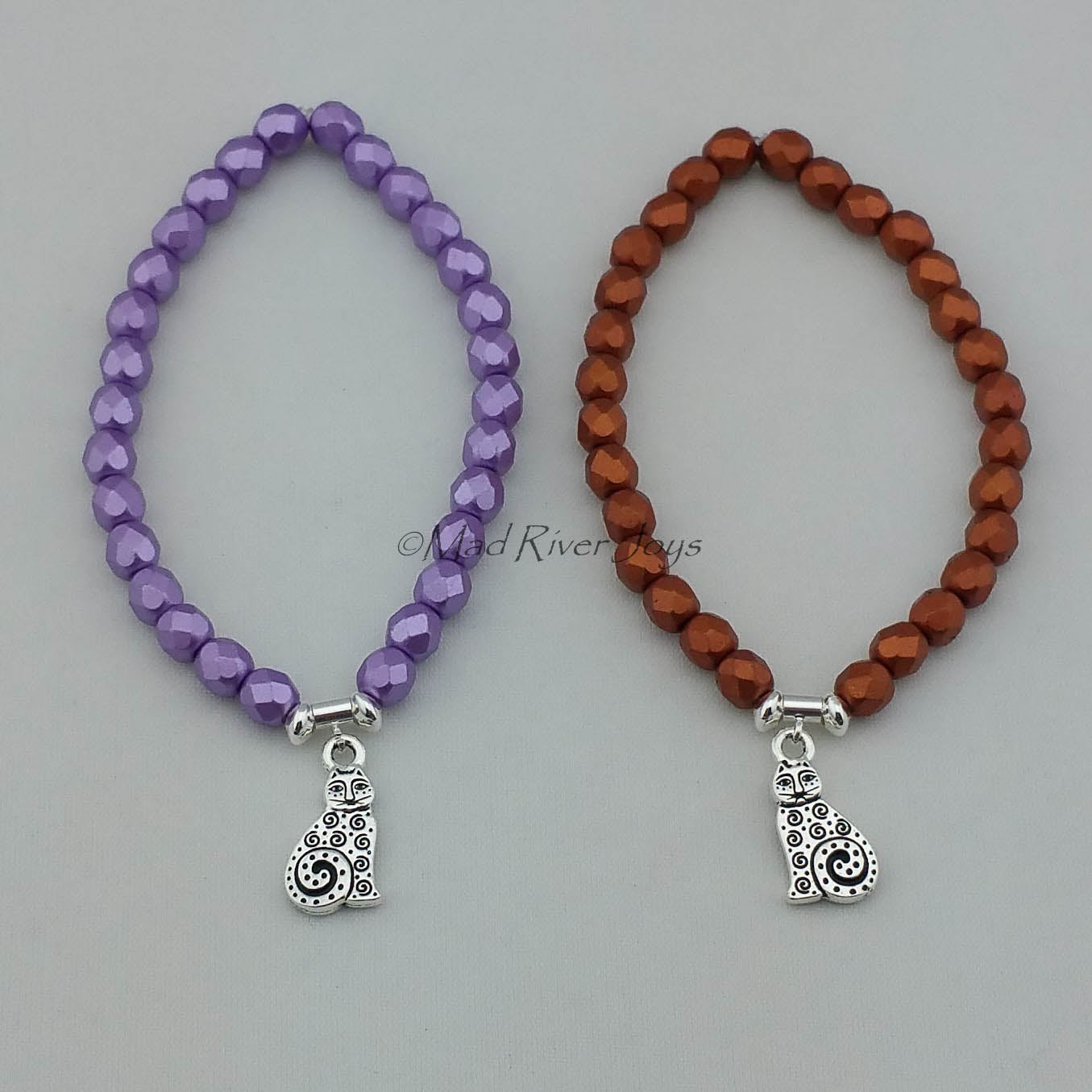 Bracelet--Stretch--Swirly Kitty